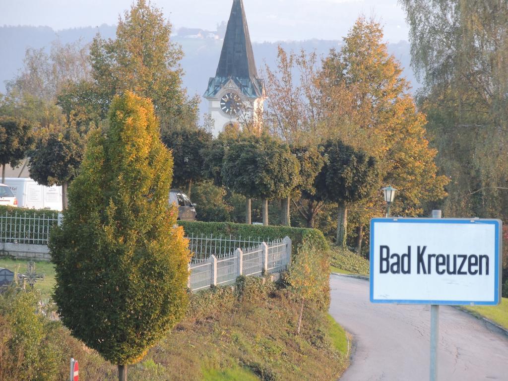 Kirchenwirt Inn Kreuzen  Экстерьер фото