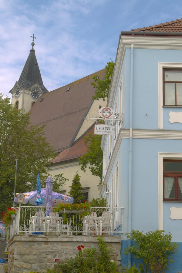 Kirchenwirt Inn Kreuzen  Экстерьер фото